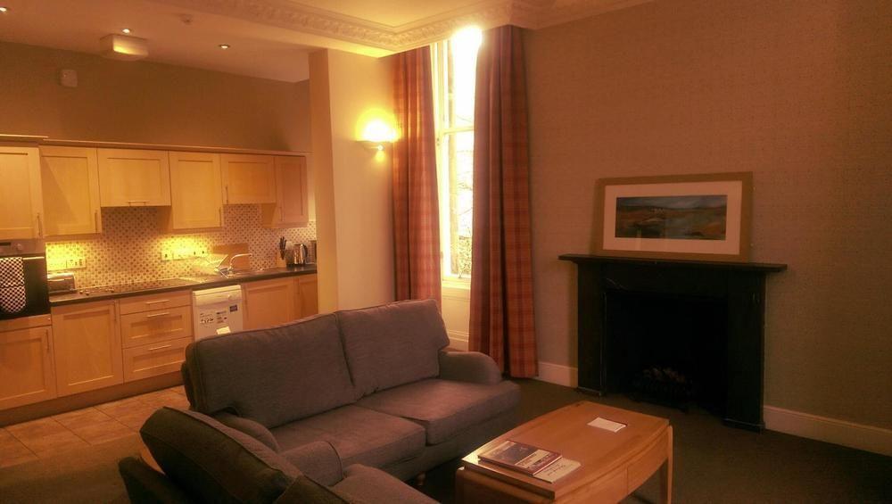 Fountain Court Apartments - Royal Garden Edinburgh Ngoại thất bức ảnh