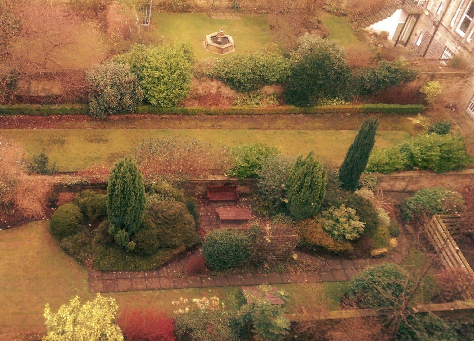 Fountain Court Apartments - Royal Garden Edinburgh Ngoại thất bức ảnh