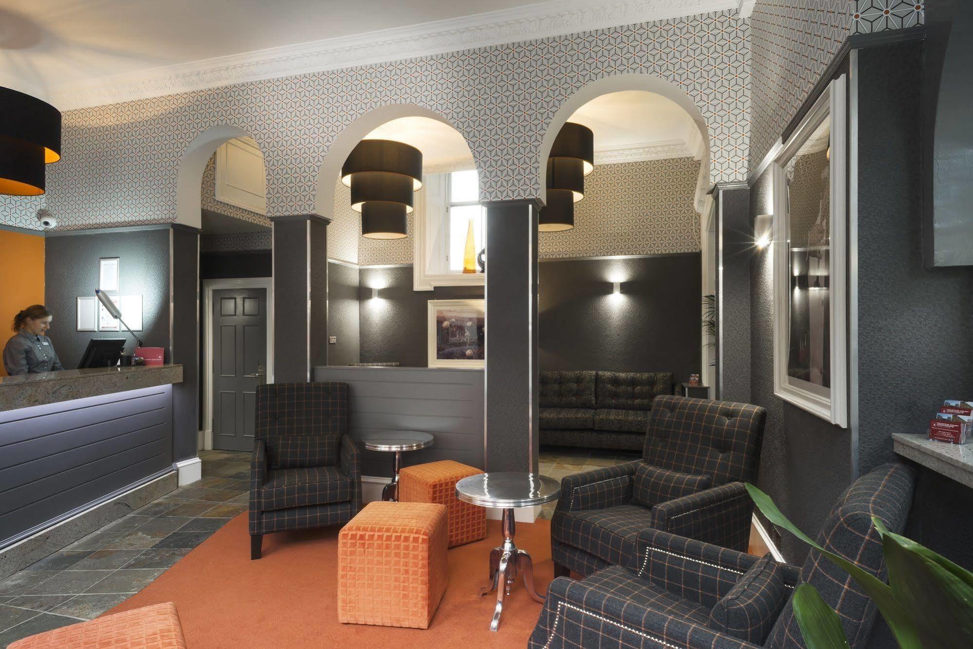 Fountain Court Apartments - Royal Garden Edinburgh Ngoại thất bức ảnh
