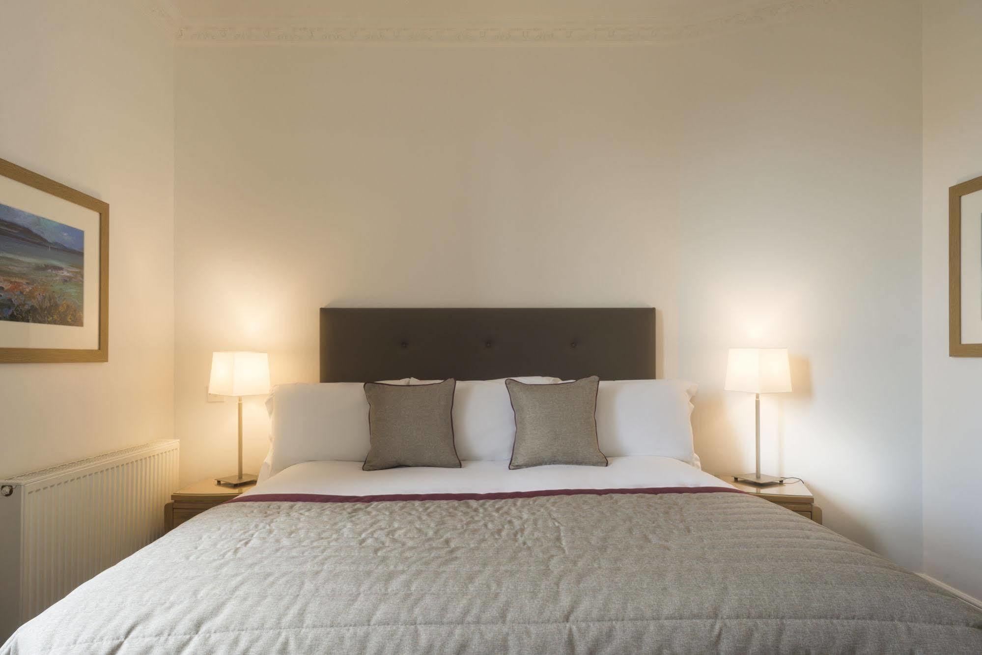 Fountain Court Apartments - Royal Garden Edinburgh Ngoại thất bức ảnh